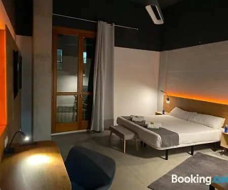 Hotel Brick - Turismo De Interior 3*